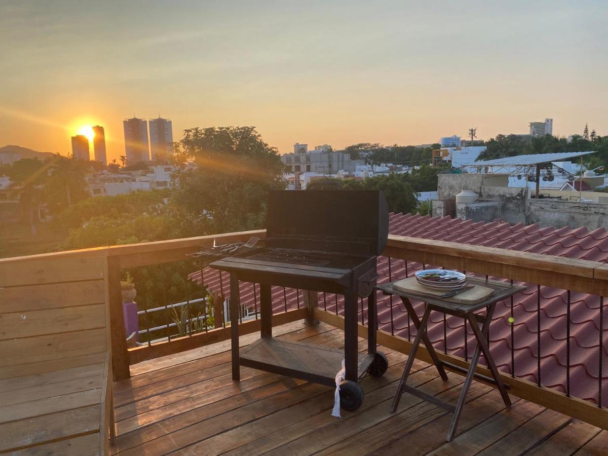 Wandering Monkey Guesthouse 马萨特兰 外观 照片