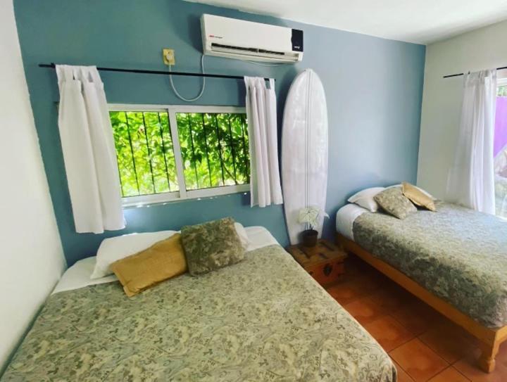 Wandering Monkey Guesthouse 马萨特兰 外观 照片