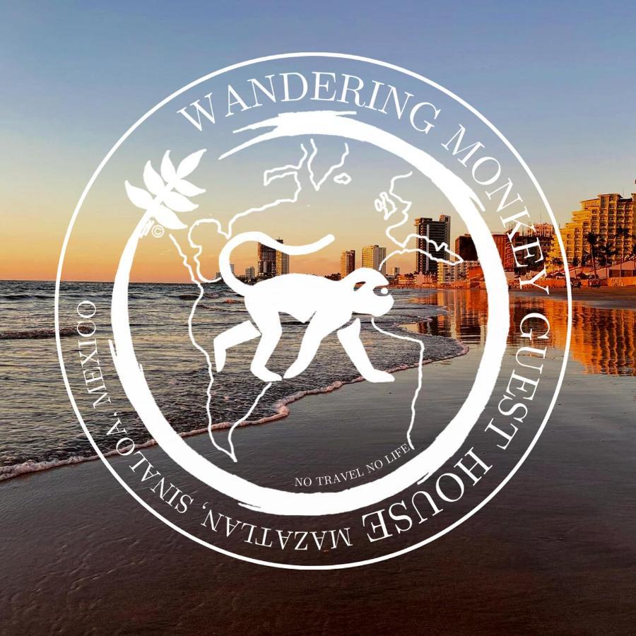 Wandering Monkey Guesthouse 马萨特兰 外观 照片
